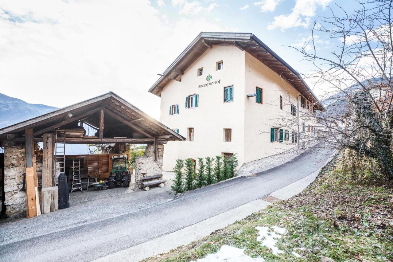 Brantenhof Ferienwohnung Vinea Cortaccia Buitenkant foto